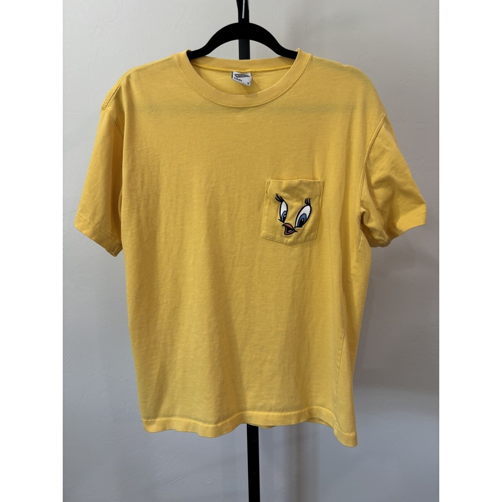 Vintage 90s Yellow Tweety Bird Pocket T Shirt, Adult Small, a 90s‎ Kids Dream!